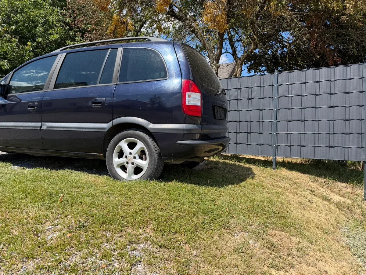 Opel Zafira 2004 photo 3
