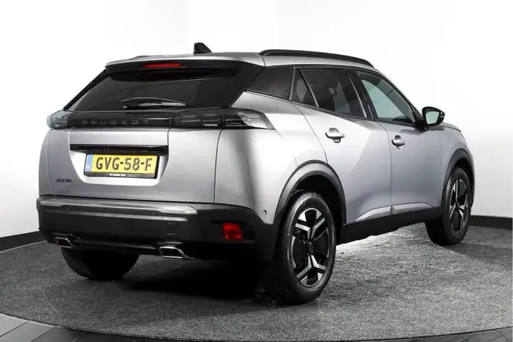 Peugeot 2008 2024 photo 2