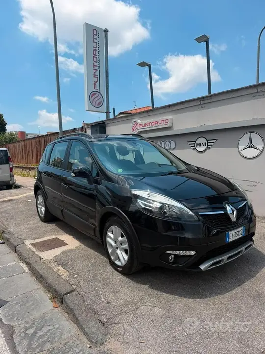 Renault Scenic 2015 photo 2