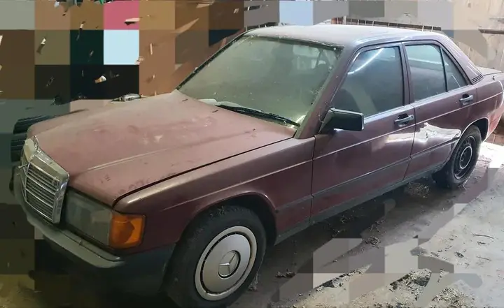 Mercedes-Benz Projekt Aufgabe