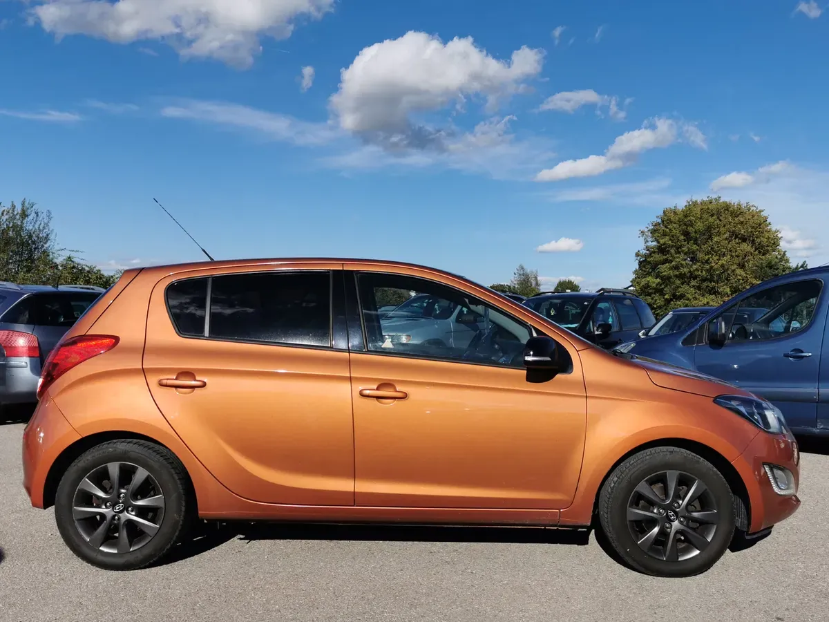 Hyundai I20 2014 photo 2