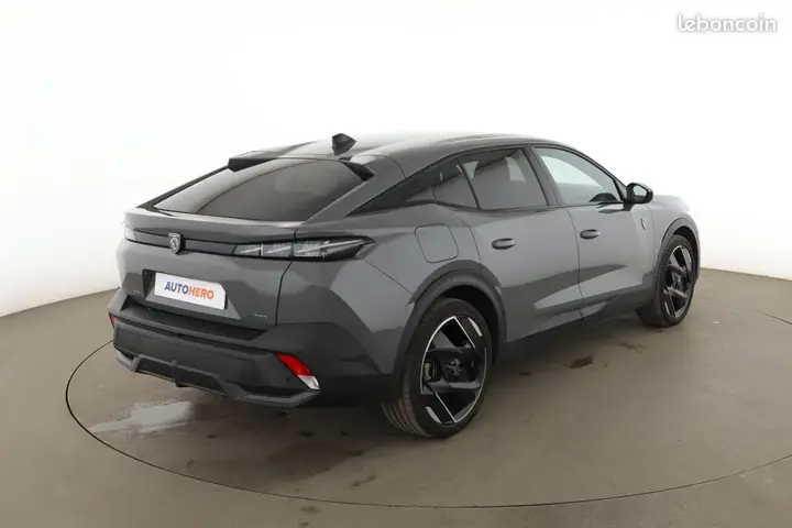 Peugeot 408 2024 photo 3