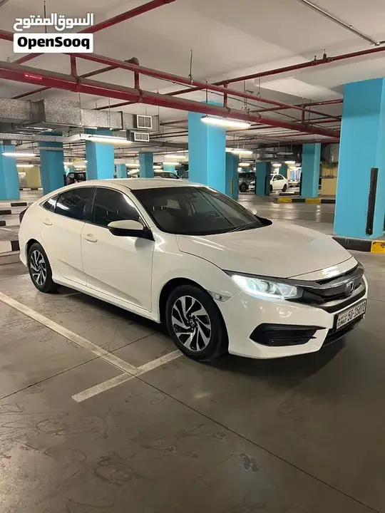 Honda Civic 2018 photo 4