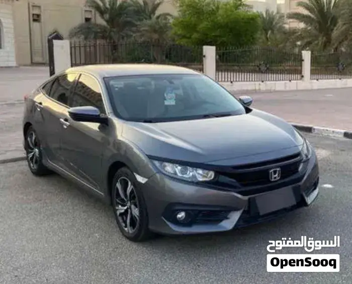 Honda Civic 2018 photo 3
