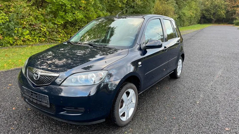 Mazda 2