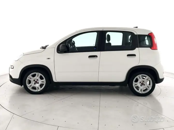 Fiat Panda 2024 photo 2