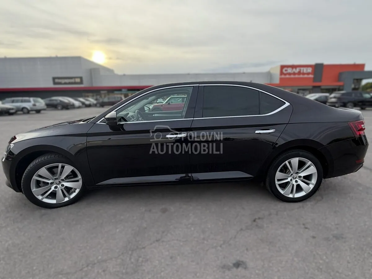 Skoda Superb 2018 photo 3