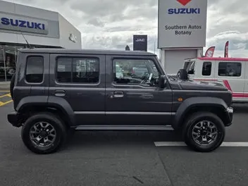 Suzuki Jimny 2025 photo 5