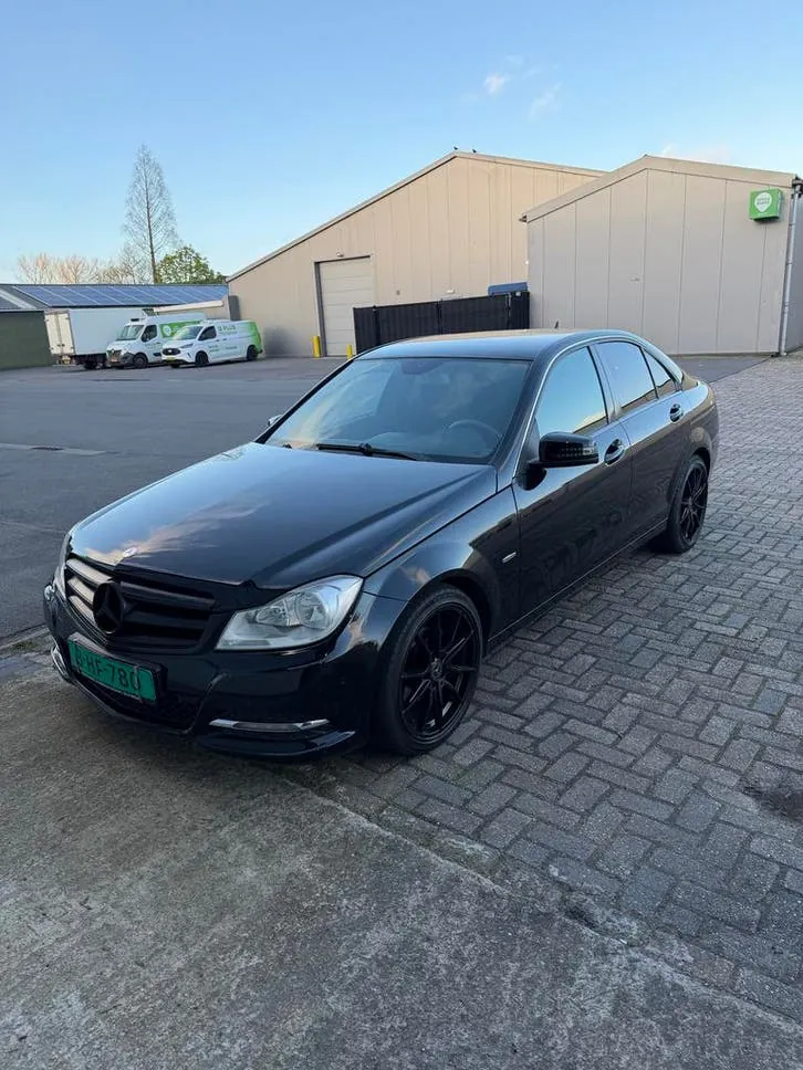 Mercedes-Benz C-Class