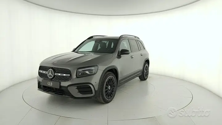 Mercedes-Benz Glb