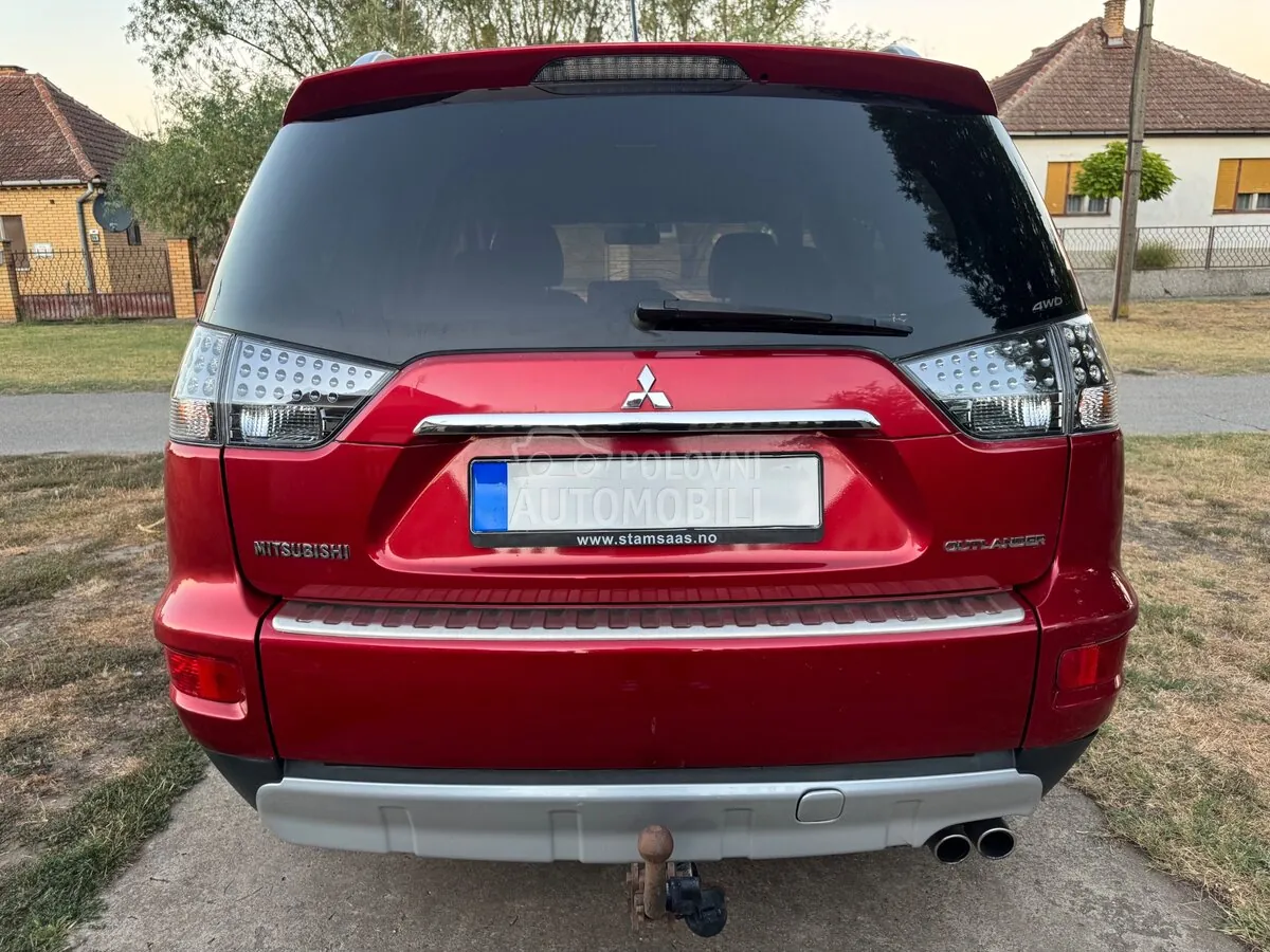 Mitsubishi Outlander 2010 photo 3