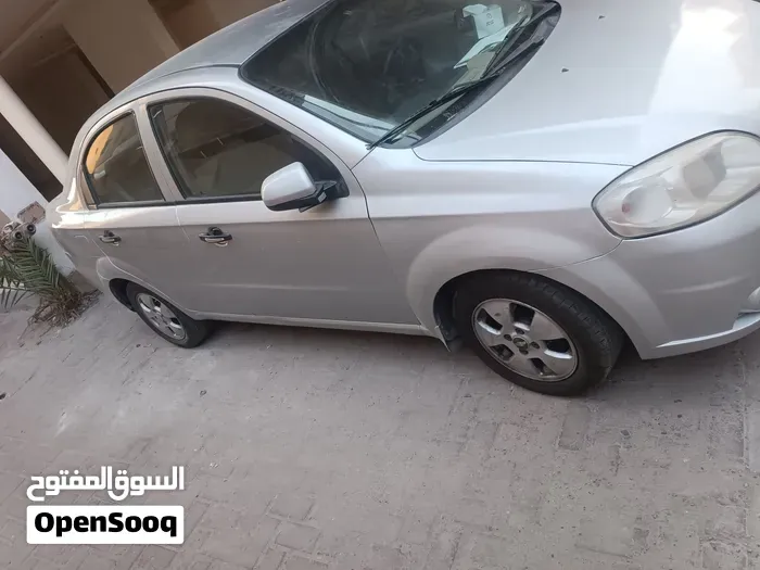 Chevrolet Aveo 2010 photo 4