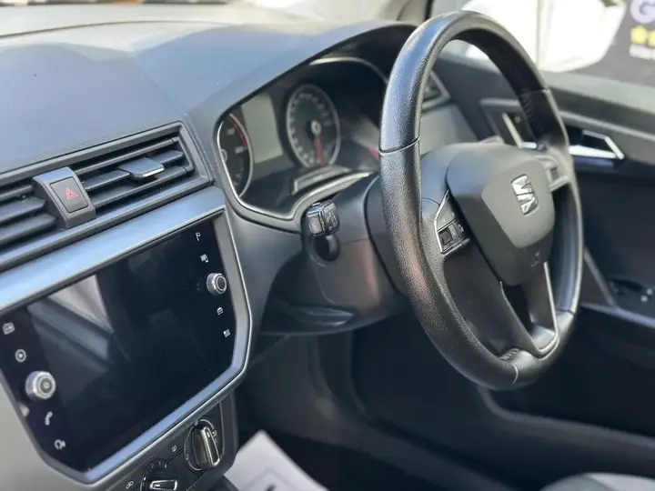 Seat Ibiza 2018 photo 4