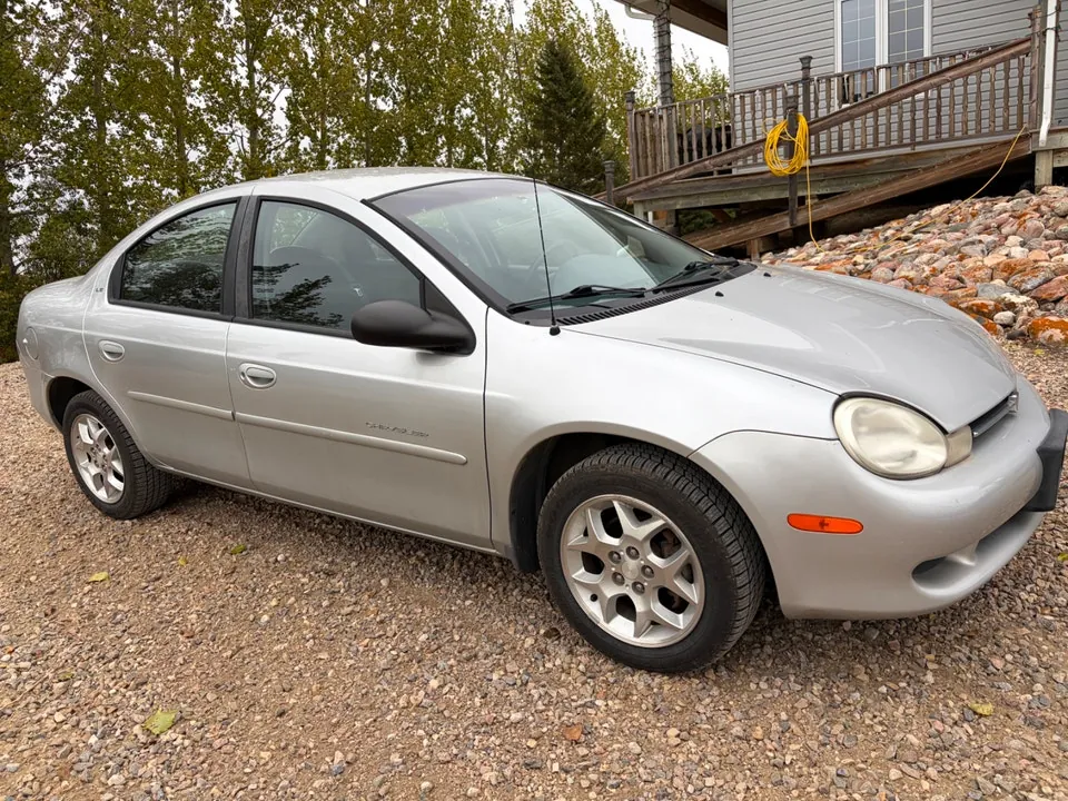 Chrysler Neon 2000 photo 3