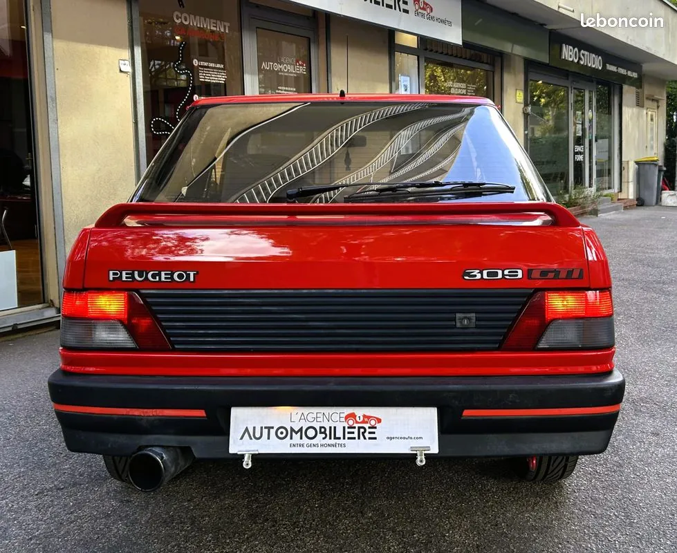 Peugeot 309 1990 photo 5