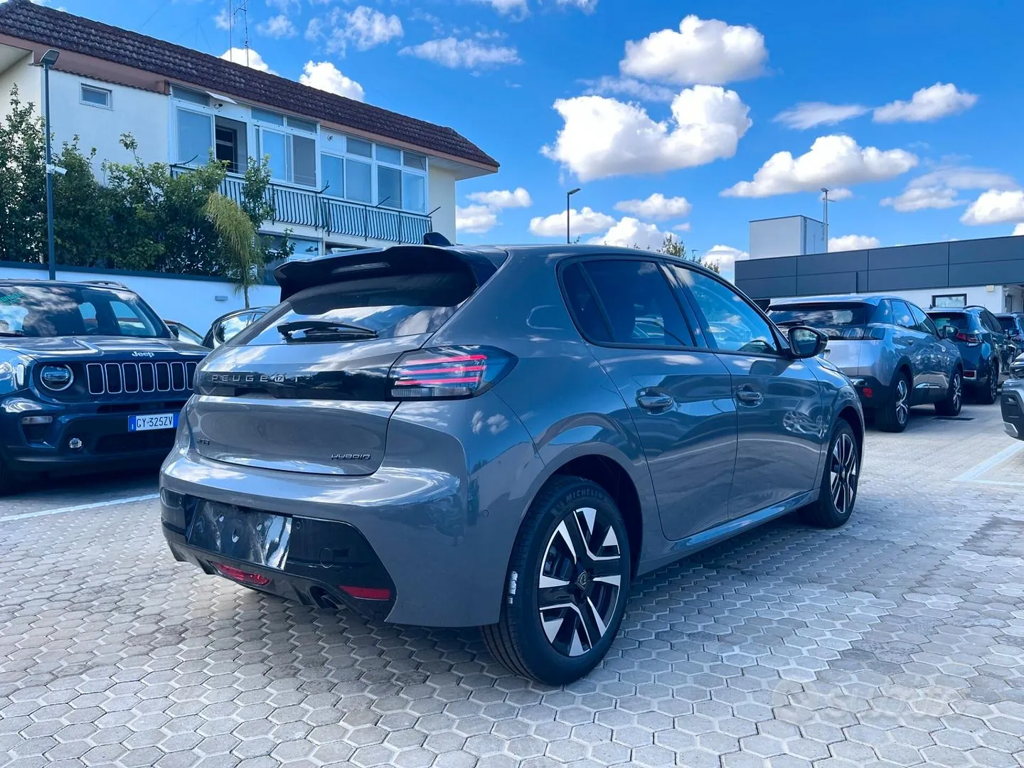Peugeot 208 2026 photo 4