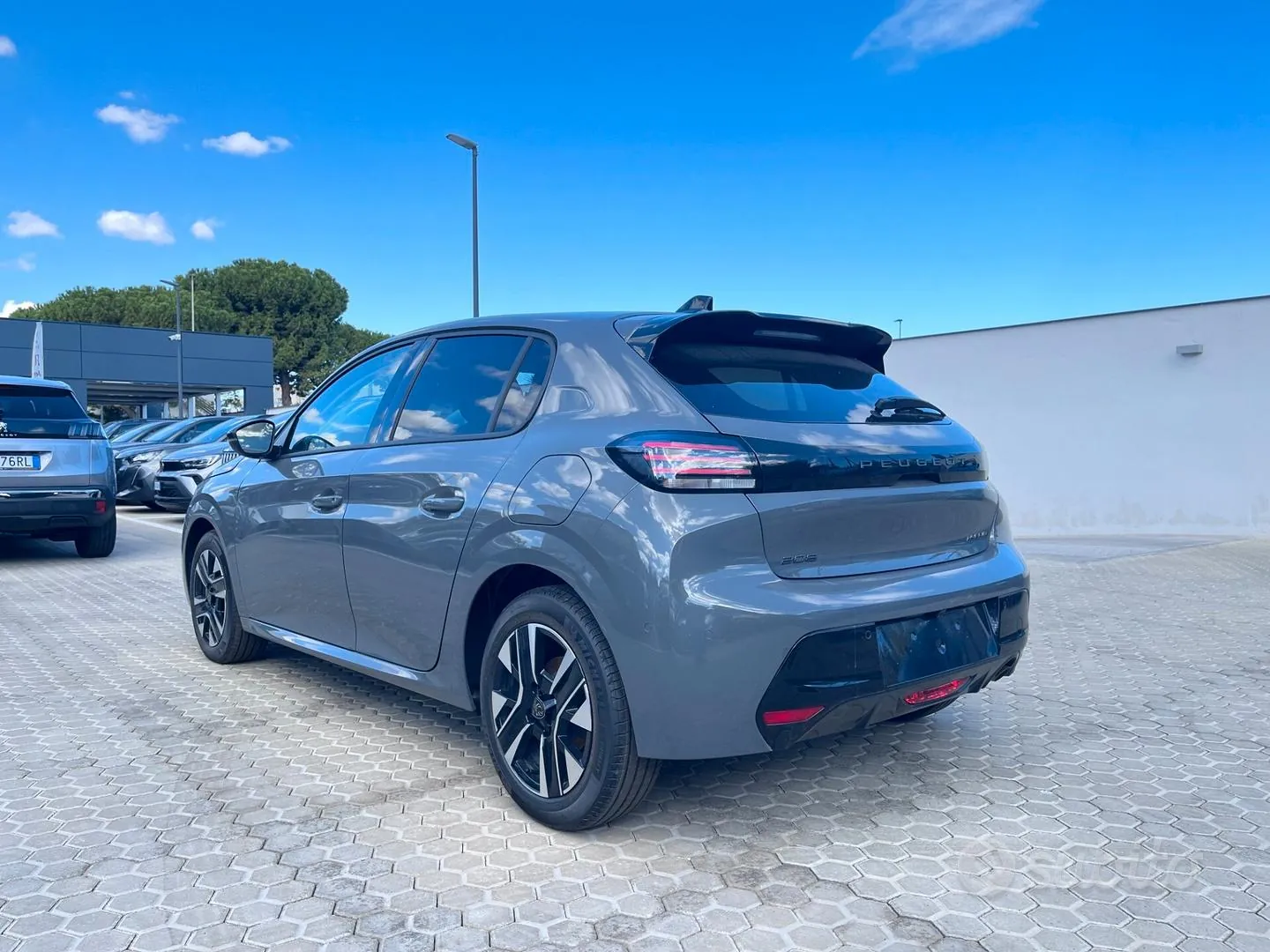Peugeot 208 2026 photo 5