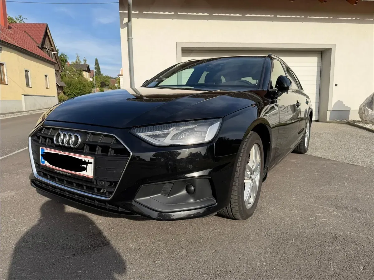 Audi A4 2021 photo 3