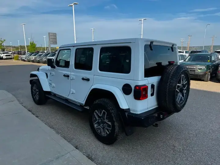 Jeep Wrangler 2024 photo 5