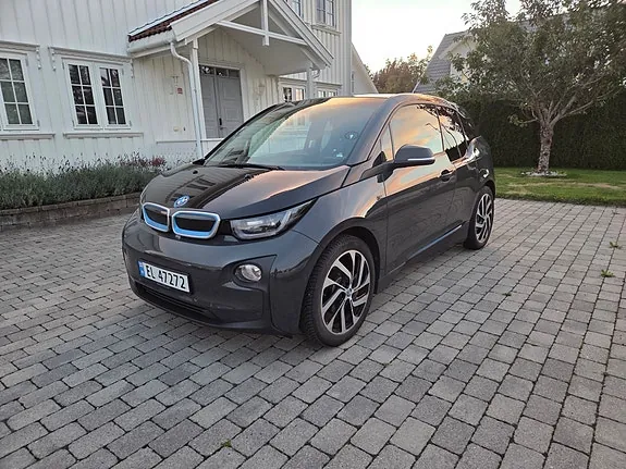 BMW I3