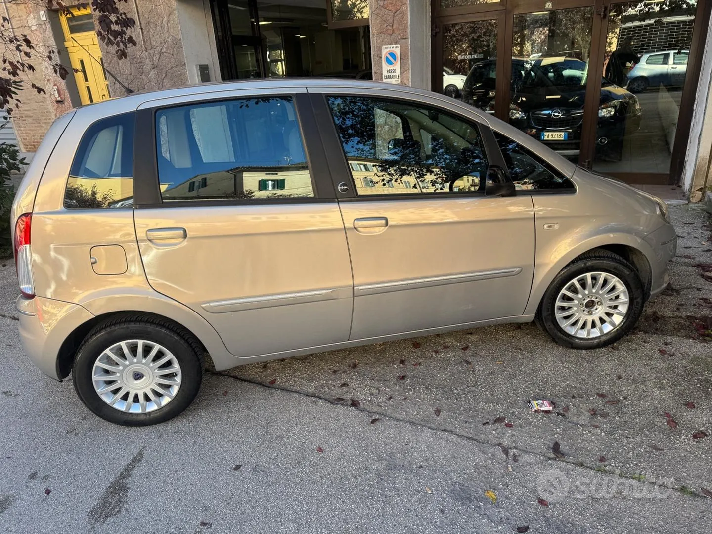Lancia Musa 2012 photo 3