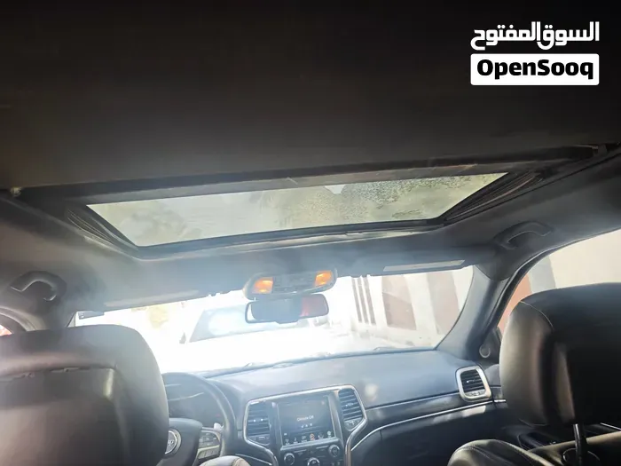 Jeep Grand Cherokee 2015 photo 4
