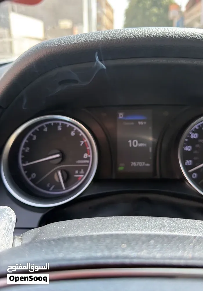 Toyota Camry 2019 photo 4
