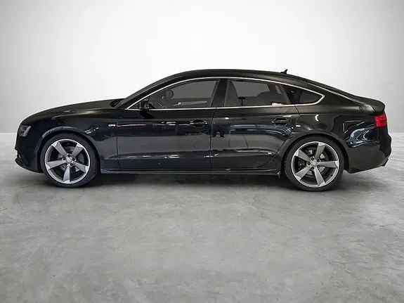 Audi A5 2013 photo 2