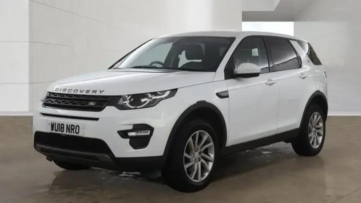 Land Rover Discovery Sport 2018 photo 4