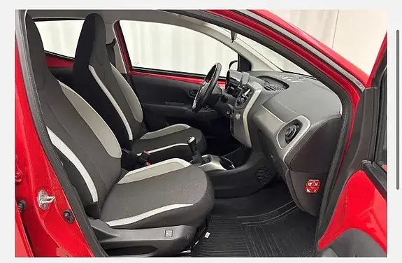Toyota Aygo X 2015 photo 4