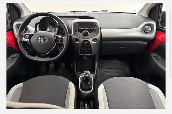 Toyota Aygo X 2015 photo 5