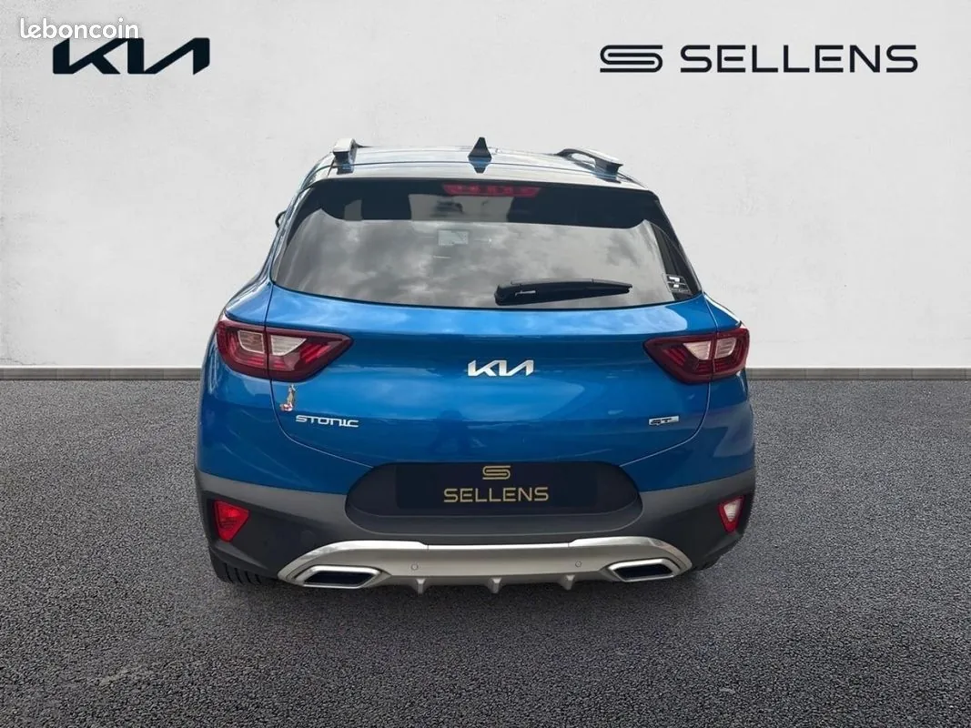 Kia Stonic 2023 photo 4