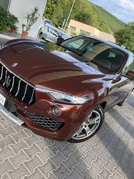 Maserati Levante 2016 photo 2