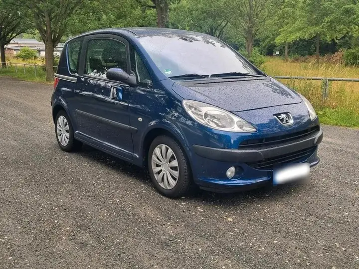 Peugeot 1007