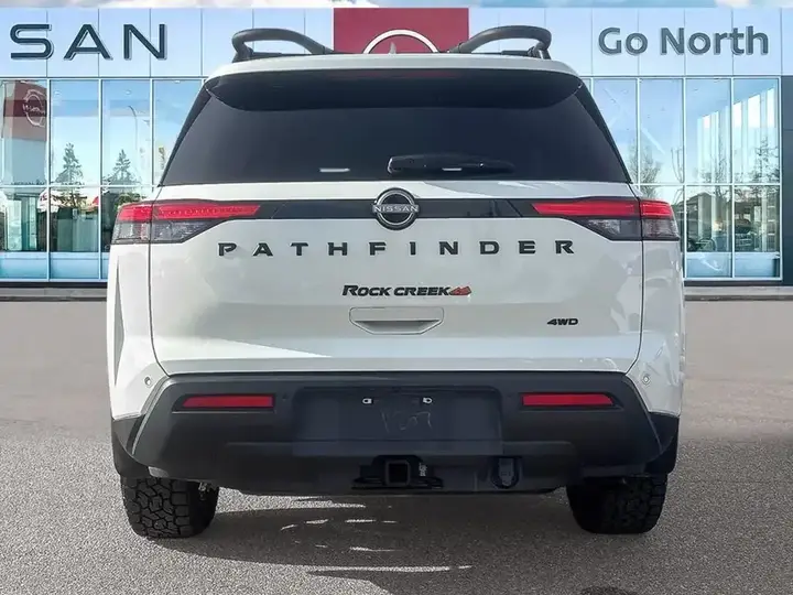 Nissan Pathfinder 2025 photo 5