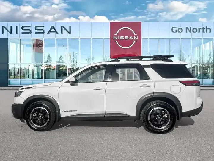 Nissan Pathfinder 2025 photo 3