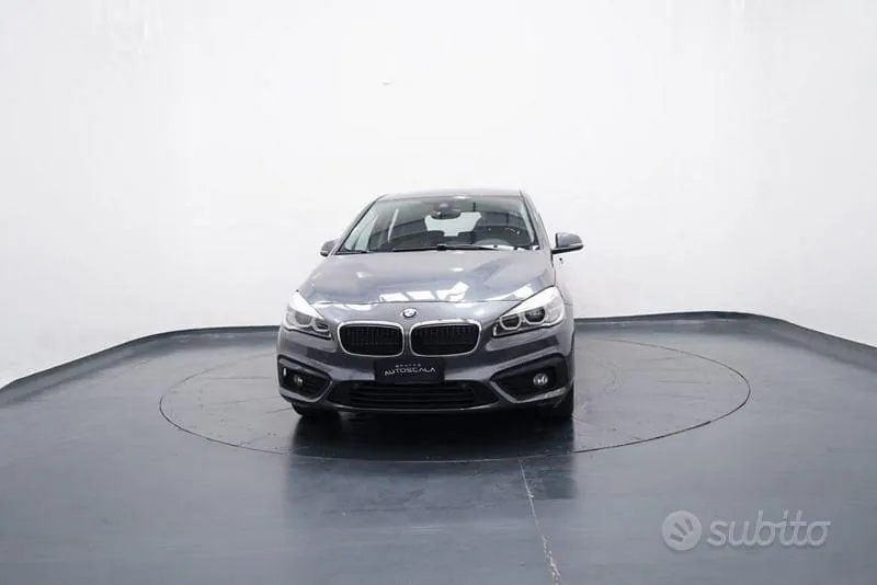 BMW 2 Series Active Tourer 2018 photo 2