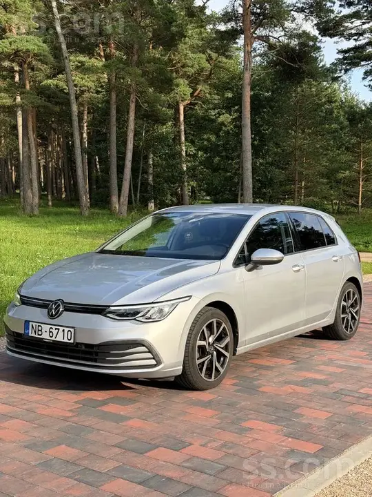 Volkswagen Golf 8 2020 photo 2