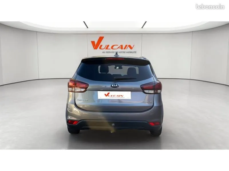 Kia Carens 2017 photo 4
