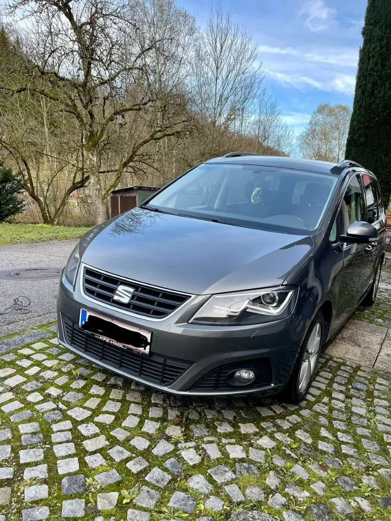 Seat Alhambra 2016 photo 3