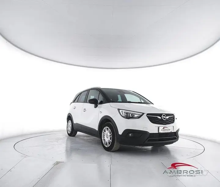 Opel Crossland X 2020 photo 2