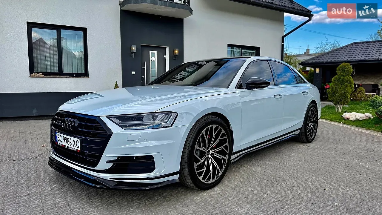Audi A8