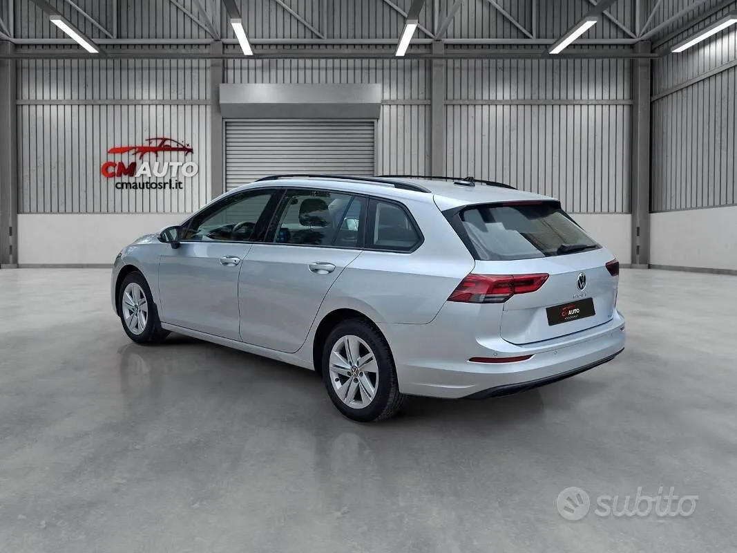 Volkswagen Golf Variant 2023 photo 3