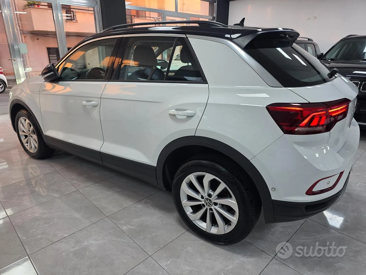 Volkswagen T-Roc 2022 photo 4