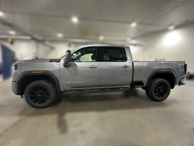 GMC Sierra 3500Hd 2026 photo 2