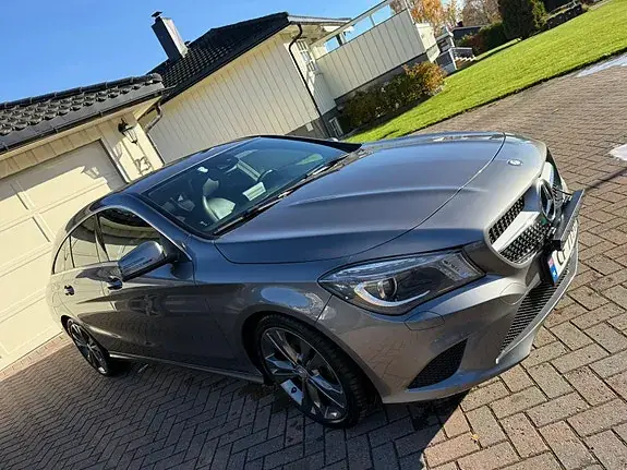 Mercedes-Benz Cla 180 2015 photo 2