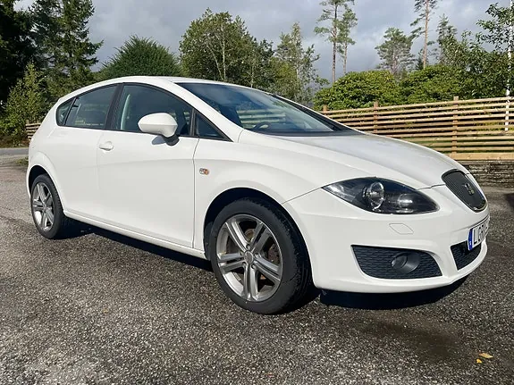 Seat Leon 2011 photo 4
