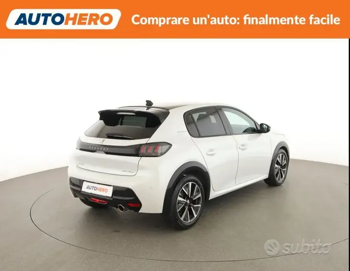 Peugeot 208 2020 photo 5