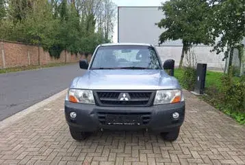 Mitsubishi Pajero 2005 photo 2