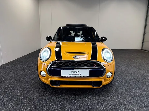 Mini Cooper S 2017 photo 2
